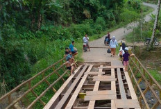 Akses Masih Ditutup, Jembatan Desa Jambu Bengkulu Tengah Rampung Dua Pekan Lagi