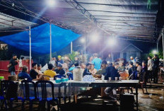 Meriahkan Tahun Baru, Anggota Dewan Benteng Satu Ini Gelar Lomba Kartu Song dan Nyanyi Bersama Karang Taruna