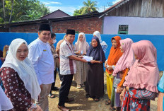 96 Warga Kurang Mampu dan Lansia Terima Zakat Mal dari Perumda Tirta Rafflesia