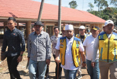 Tinjau Langsung Titik Nol Perbaikan Jalan Provinsi di Bengkulu Tengah, Begini Kata Gubernur Helmi