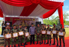  HUT ke-3 Denzipur di Desa Karang Tengah, Prajurit Berprestasi Terima Penghargaan  