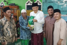Baznas Bengkulu Tengah Salurkan 425 Paket Zakat Fitrah untuk Mustahik di 11 Kecamatan
