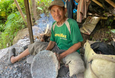 Kisah Hamdan, Perajin Batu Giling dari Taba Penanjung yang Tetap Bertahan di Tengah Gempuran Teknologi