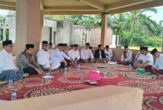 Bupati Rachmat Adakan Tasyakuran dan Santunan Anak Yatim di Makam Balai Buntar Putri Gading Cempaka