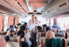 Menaker Yassierli Lepas Peserta Mudik Gratis, Libatkan Buruh hingga Pengemudi Ojol