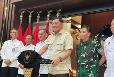Dansatsiber TNI Akan Laporkan Ferry Irwandi Soal Pencemaran Nama Baik, Menhan Bereaksi Begini