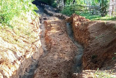 Kondisi Jalan Talang Empat-Pondok Kubang Memprihatinkan, Dewan Pertanyakan Anggaran Perbaikan