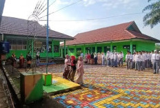 Wujudkan Pendidikan Bermutu, Pelajar dan Guru Rayakan Hardiknas dengan Nuansa Budaya