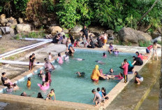 Resmi Dibuka! Warga Antusias Nikmati Wisata dan Kolam Renang Air Sengak Bengkulu Tengah