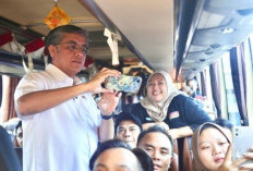 Menaker Yassierli Lepas Mudik Bersama Warmindo: Layak Dicontoh Perusahaan Lain