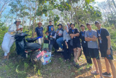 Kolaborasi Pemdes dan KKN Unihaz: Wujudkan Desa Semidang Lebih Bersih