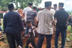 Ayahanda Waka Kurikulum SMP Dikbud Benteng Tutup Usia, Sejumlah Kepsek Sampaikan Belasungkawa