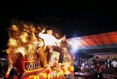 Tradisi Suran, Warga Margomulyo Meriahkan Tahun Baru Islam dengan Kuda Kepang