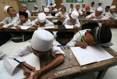 Dana BOS Pesantren Cair, Tahap I Capai Rp 220 Miliar 