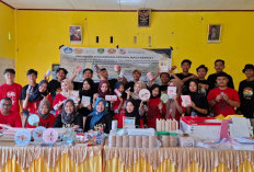 PKM Universitas Dehasen Bengkulu Latih Karang Taruna Taba Pasmah Ciptakan Produk Kreatif Bernilai Jual