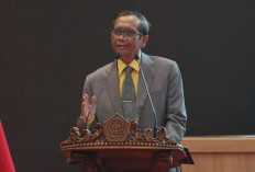 Mahfud Prediksi Prabowo Bakal Reshuffle Lagi, Kemungkinan Dilakukan Oktober 2025
