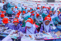 Libatkan 27 Ribu Siswa, Gerakan Membatik Bersama Bunda PAUD Jateng Pecahkan Rekor Muri