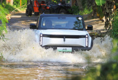 SUV Listrik J6 Bikin Chery Tersenyum di IIMS 2025