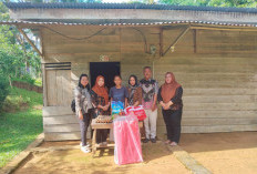 Sempat Tak Diperhatikan, Pemkab Benteng Akhirnya Salurkan Bantuan ke Rumah Warga Kurang Mampu Desa Jayakarta