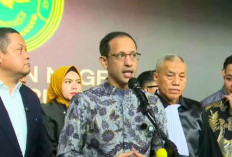 Didakwa Rugikan Negara, Nadiem Makarim Klaim Chromebook Justru Hemat Rp 3,9 Triliun