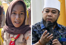Jalan Kaki ke Sekolah: Siswi SMKN 3 Bengkulu Tengah Keluhkan Jalan Becek, Gubernur Merespon Begini