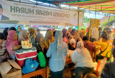 Warga Serbu Pasar Murah Margo Mulyo, Sembako Terjangkau Ringankan Beban Ramadan