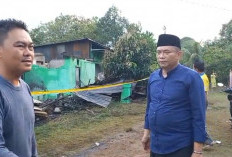 Dikunjungi Sekda Rachmat, Perangkat Desa Korban Kebakaran tak Kuasa Tahan Tangis 