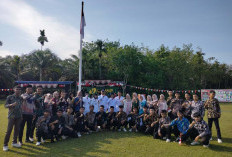 Meriah! Desa Pulau Panggung Gelar Upacara HUT RI ke-80 dan Panjat Pinang Tiga Kategori