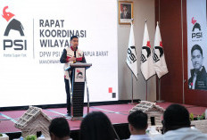 Kaesang Minta Kader PSI Kawal Keberlanjutan Pembangunan Infrastruktur di Papua Barat