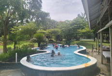 Libur Akhir Tahun, Buana Alit Waterpark Ramai Dikunjungi Wisatawan