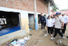 Mendagri Tito Instruksikan Percepatan Renovasi Sekolah Terdampak Banjir di Pidie Jaya
