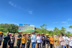 Staf Khusus Kementan Hadir, Bengkulu Tengah Daerah Pertama Laksanakan Gerakan Tanam Padi Gogo