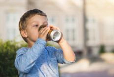 Ketahui Bahaya Minuman Tinggi Kadar Gula bagi Anak, Ini 4 Siasat Untuk Menguranginya