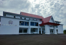 Gedung Balai Rafflesia Bengkulu Tengah Terkesan Terbengkalai, GOLBE Desak Pemkab Bertindak