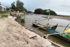 Cuaca Buruk dan Gelombang Tinggi, Nelayan Pondok Kelapa Pilih Tak Ambil Risiko