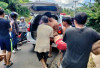 Motor Tabrakan dengan Mobil Material di Talang Empat, Satu Pengendara Tak Sadarkan Diri