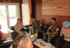 Silaturahmi ke Denzipur GB 14, Kapolres Bengkulu Tengah Tegaskan Komitmen TNI-Polri untuk Masyarakat